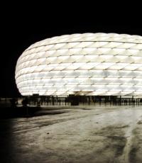 Allianz Arena - stadionul de fotbal Allianz Arena, München